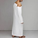 Men's Modern Two-Tone Arabic Thobe – Mustard & White Saudi Style Islamic Thobe - Image 2
